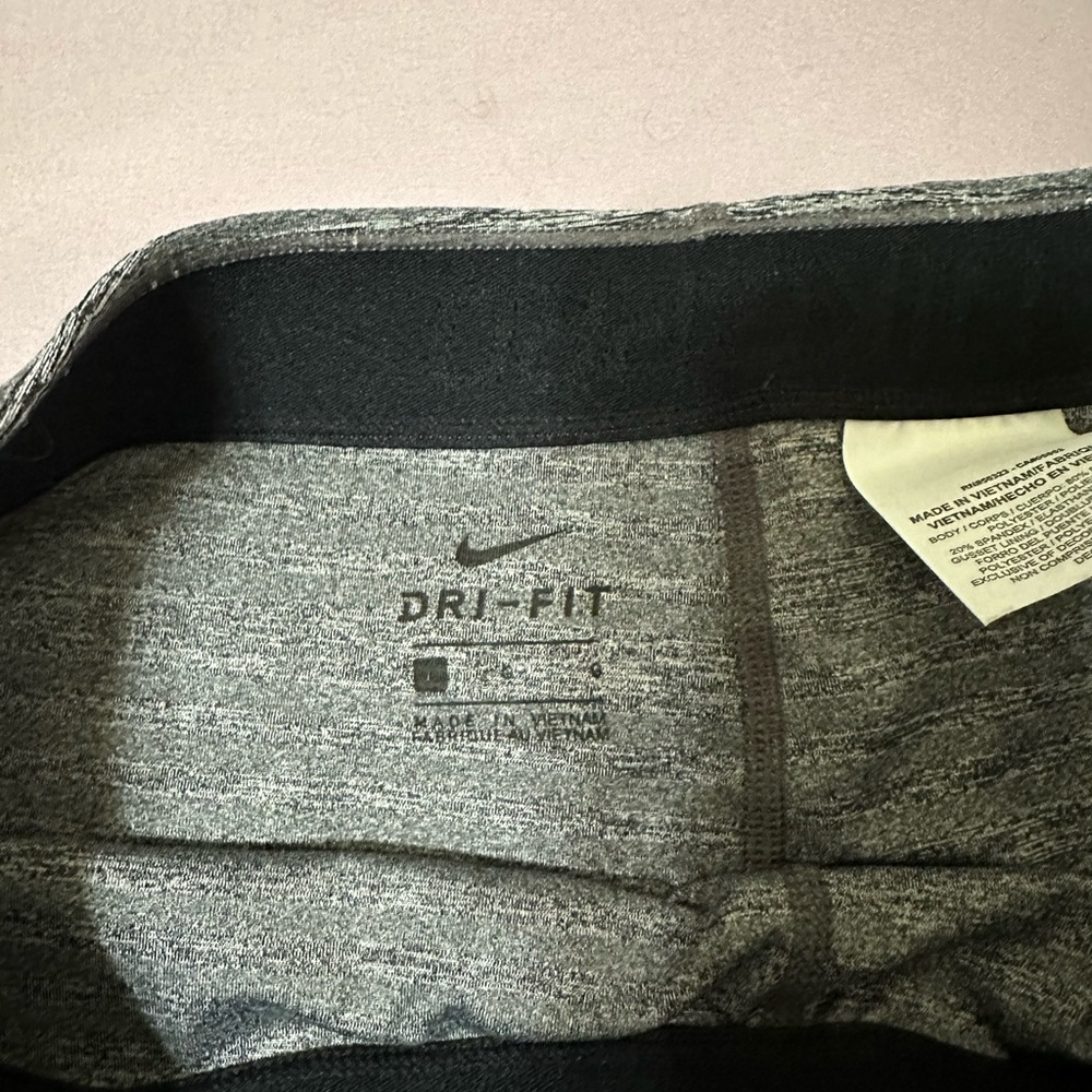 Nike Heather Gray Dri-FIT Leggings